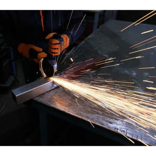 Rebarbadora para discos Ø 115 mm BETA 750 W