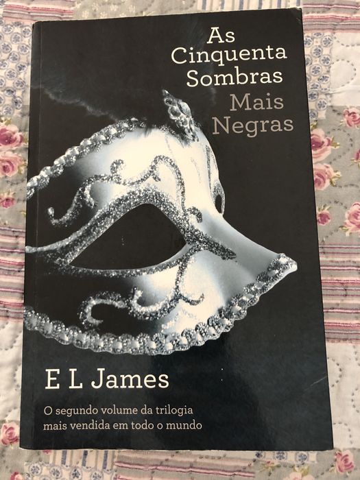Livro As cinquentas sombras mais negras