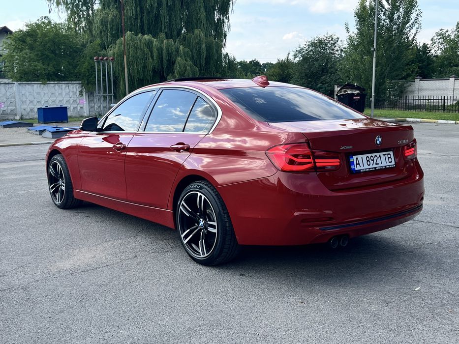 BMW 3 Series 2018 VIN WBA8D9C59JEM32509 фото оголошення 12 з 24
