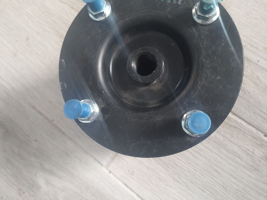 Poduszka kabiny pneumatyczna  Massey Ferguson