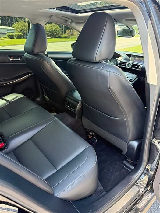 Lexus IS 250      2014