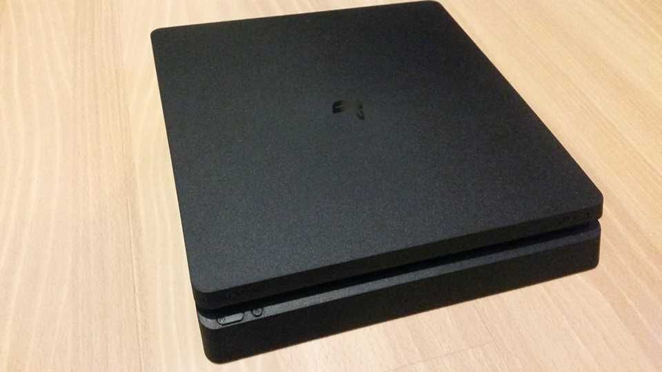 Konsola Ps4 Slim 1000GB (1TB) stan idealny + wymianna