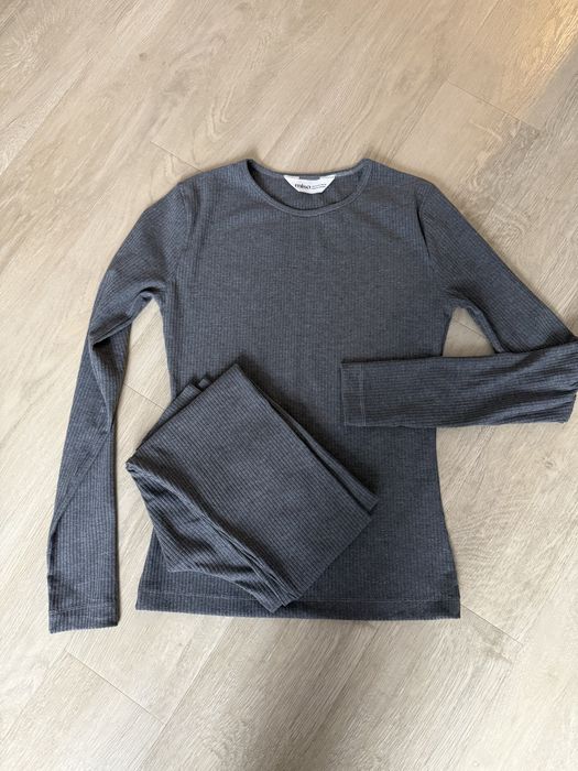 Костюм трикотажний S