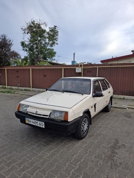 Авто ВАЗ 2109