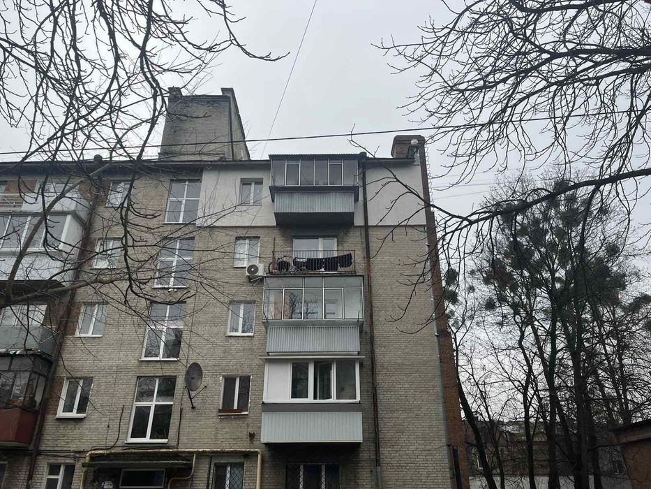 2 кімн. квартира (45 кв м) вул.Єрошенка,4, власник, утеплений фасад