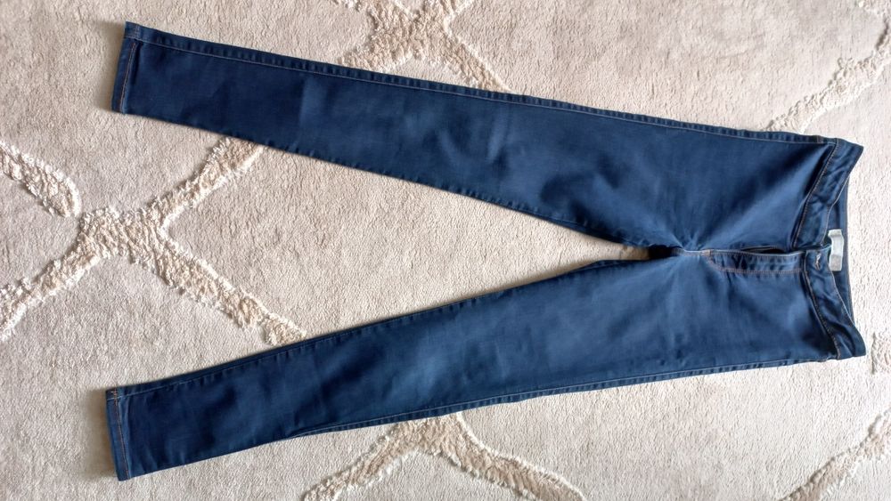 Zara spdnie dziewczęce 11/12, róż. 152, skinny.