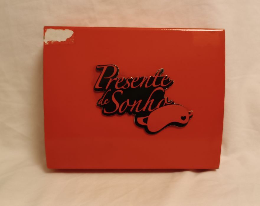 Venda Cobre-me de beijos, garrafinha com mensagens de amor