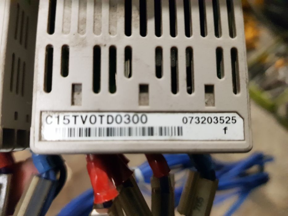 Sterownik termostat elektroniczny temperatury YAMATAKE  sdc15