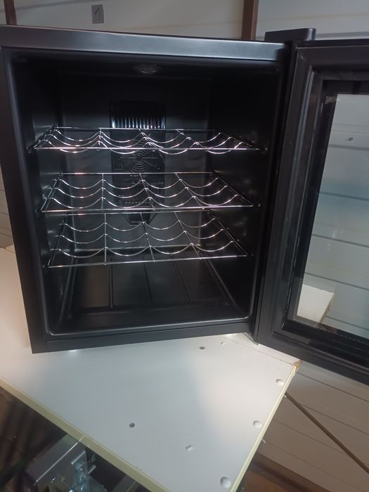 Lodówka na wino Medicon