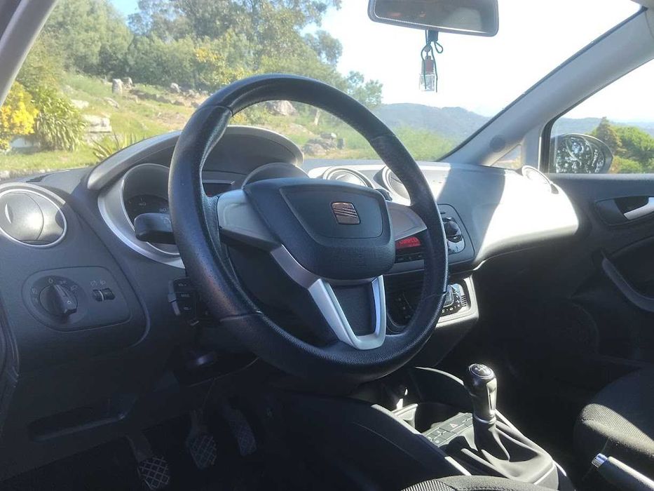 SEAT Ibiza 1.6TDI Sport — photo 3