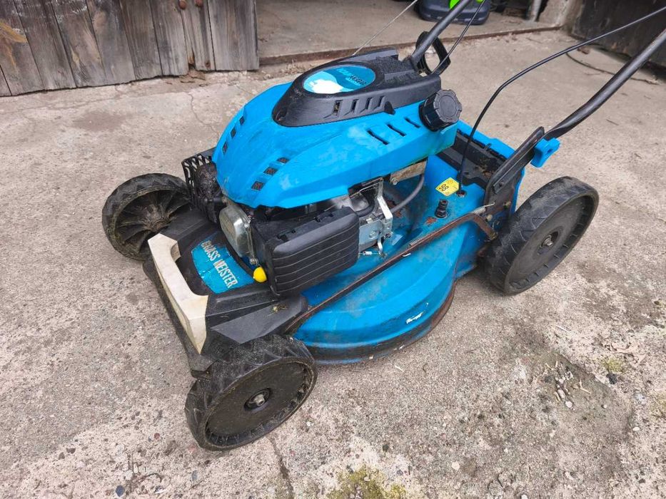 Kosiarka Kanwod Grassmeister OHV uszkodzona