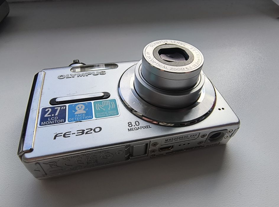 Aparat cyfrowy Olympus FE-320