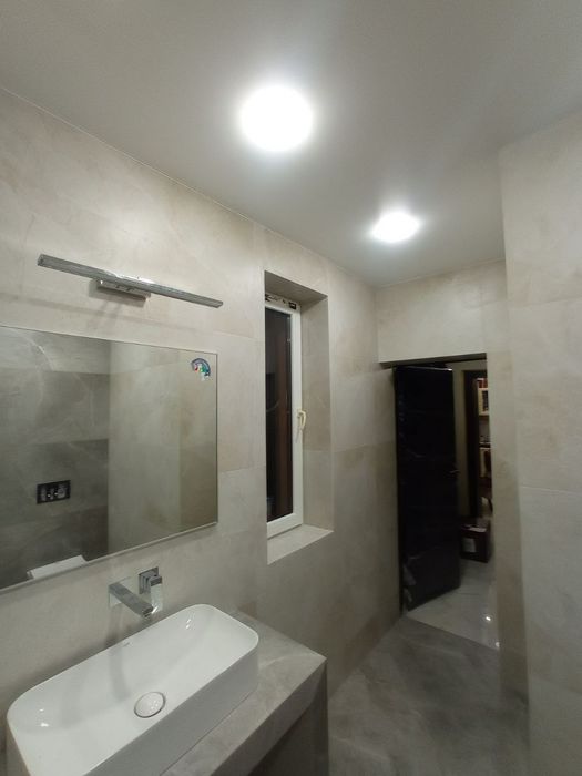 Натяжні стелі Сміла ( натяжные потолки)