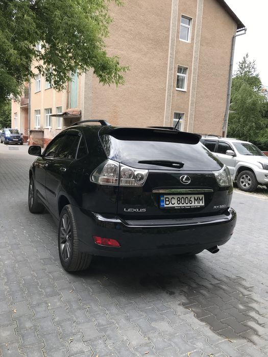 Продаю хороший автомобіль