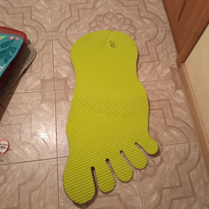 Коврик,хідник,доріжка