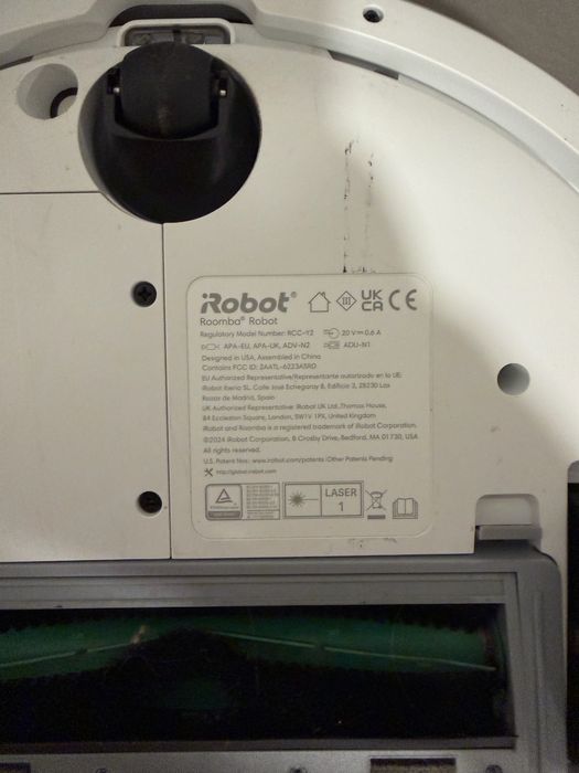 Aspirador Robô ROOMBA 105 COMBO