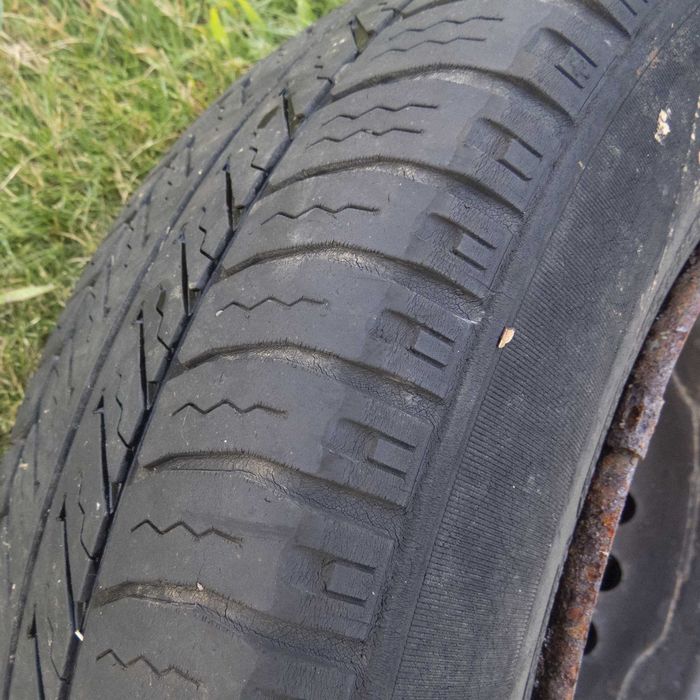 4 Rodas (Opel Corsa B) Jante 13 Com Tampas E Pneus
