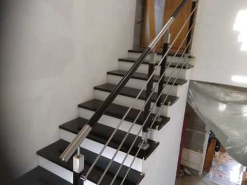 Balustrady ze stali nierdzewnej