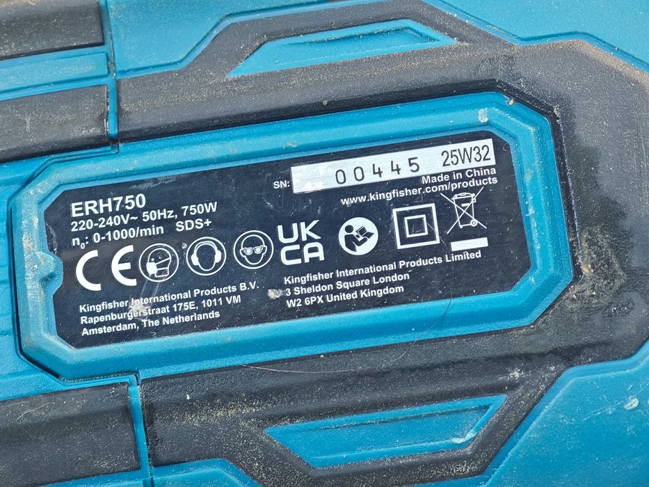 Młotowiertarka ERBAUER ERH750 SDS Plus walizka