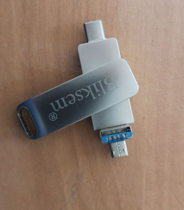 Pendrive 64GB 3w1