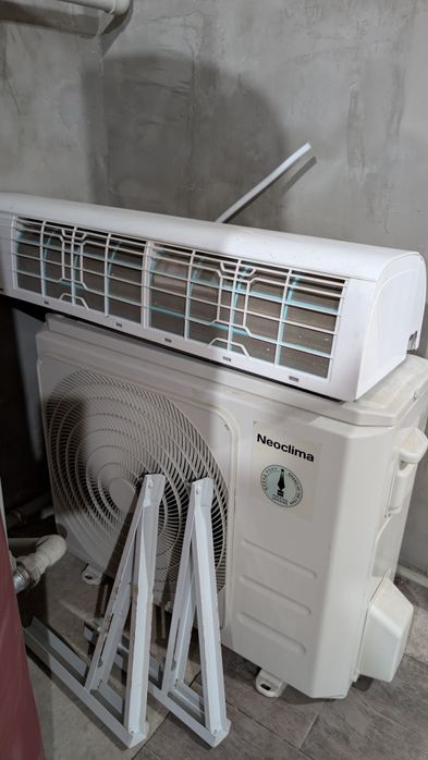 Кондиціонер Neoclima 70 м²