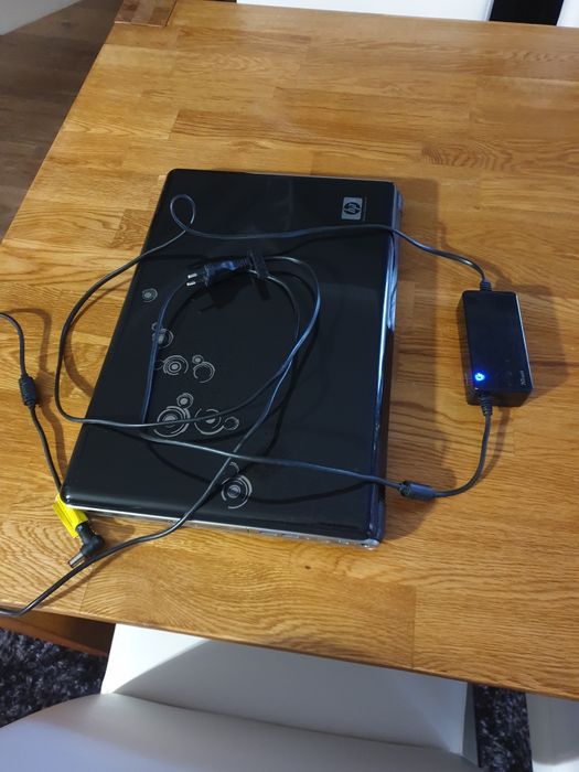 Laptop HP 17' sprawny