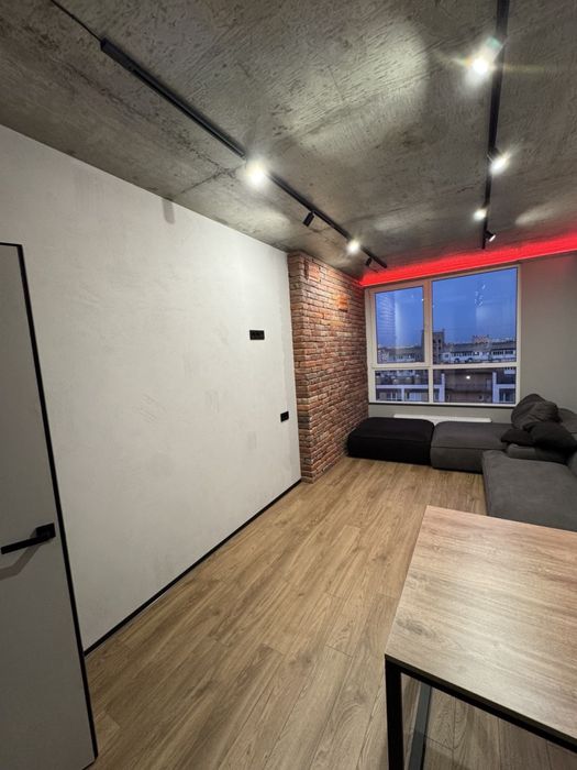 Оренда нової сучасної 1 кімнатної квартири, в ЖК Варшавський