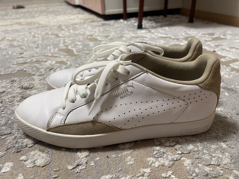 Біли шкіряні кеди Puma