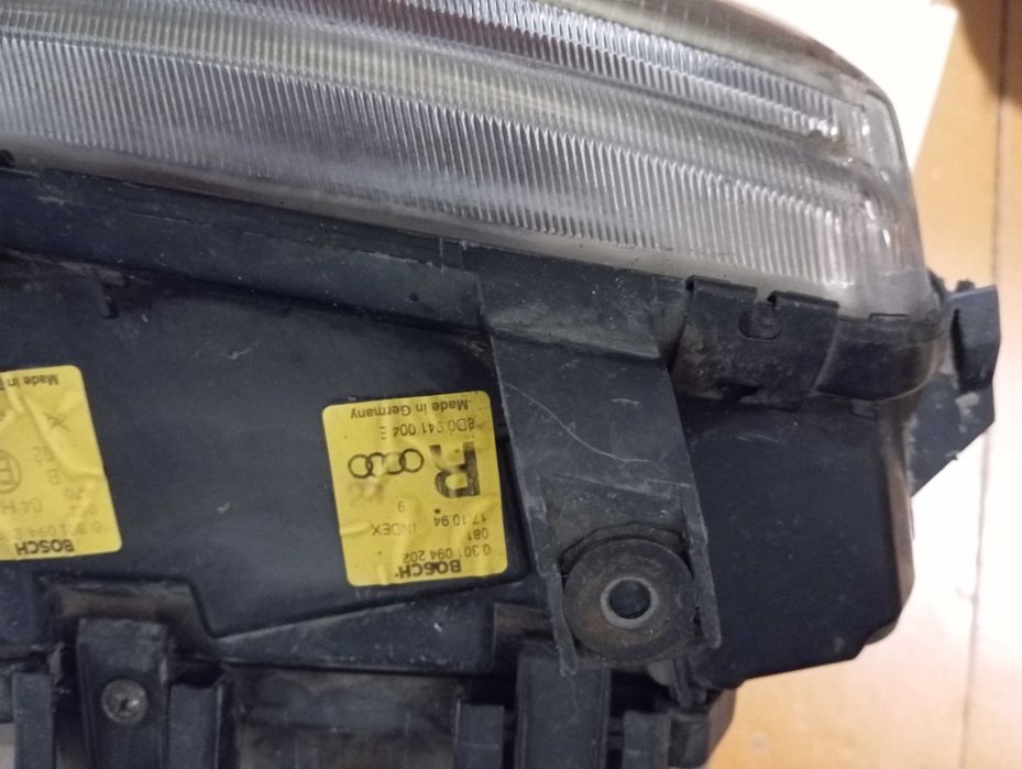 Фары Ауди а 4 б5