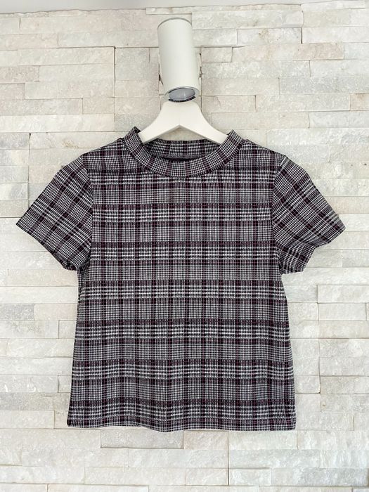 Tshirt crop top M w kratkę