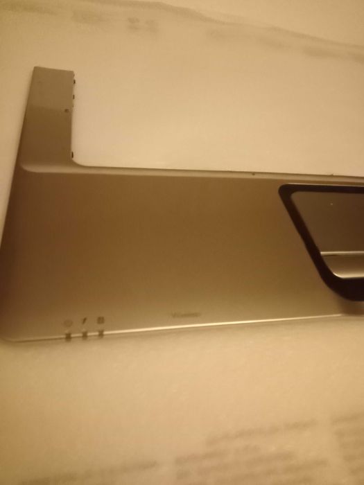 HP PAVILION ENTERTAINMENT PC Palmerst obudowa górna i sprawny TOUCHPAD