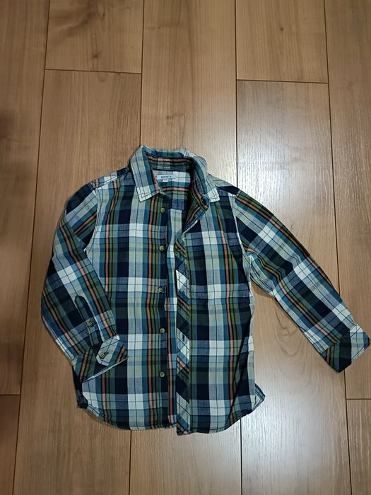 Conjunto: camisa + 2 T-shirts 4/5 anos