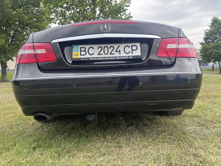 Mercedes w207 (212 купе)