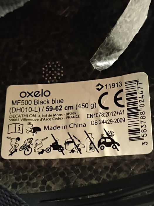 Capacete Oxelo preto