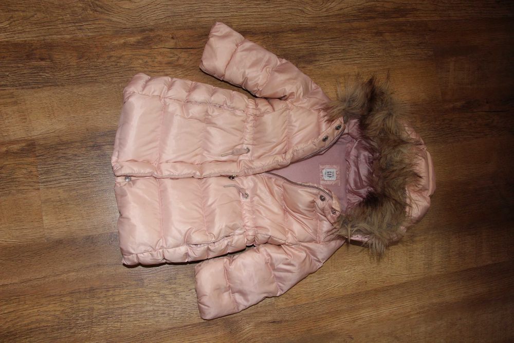 Зимова куртка для дівчинки CAP 2 років.