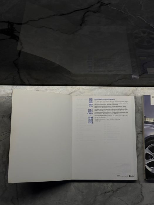 BMW E60 E61 Книжка з експлуатації автомобіля книжка е60 е61 BUMER