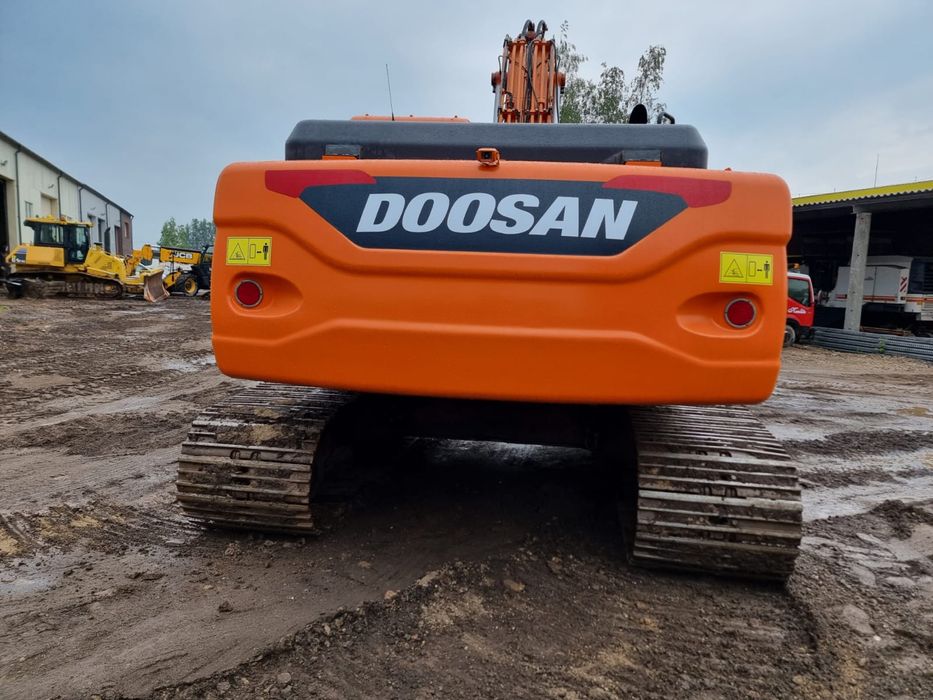 Аренда гусеничного экскаватора с оператором