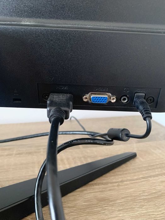 Monitores AOC 24B1H| 23.6" 1920 x 1080 FHD 60 HZ