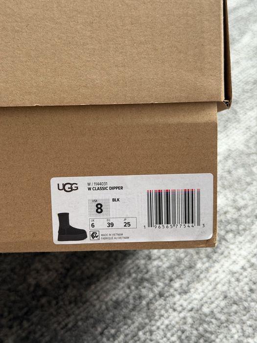 UGG Classic Dipper Black