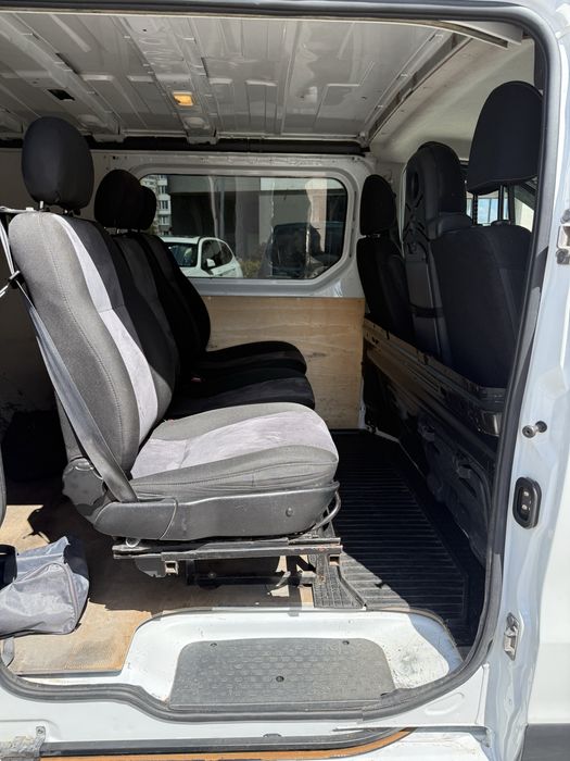 Opel Vivaro 2017р., 1,6сdti, груз-пас, довга база