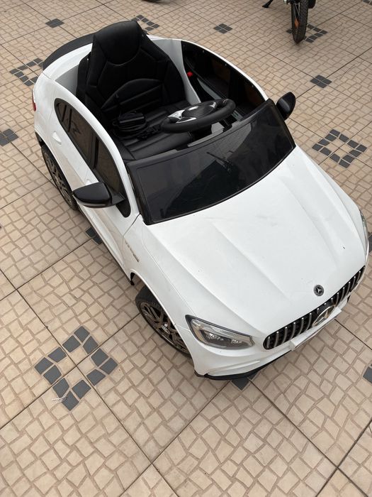 Carro eletrico crianca