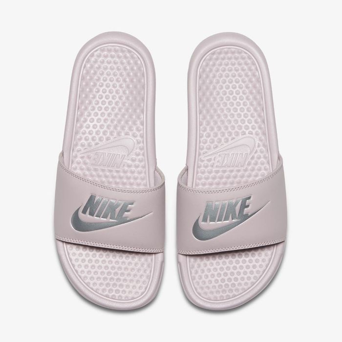 Шльопанці Nike Benassi оригінал розмір 39