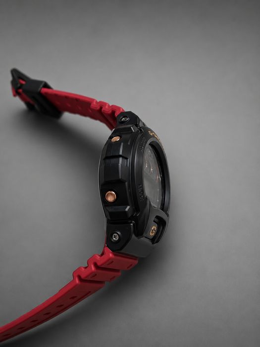 Casio G-shock DW-6900 Dragon Red Eye MOD