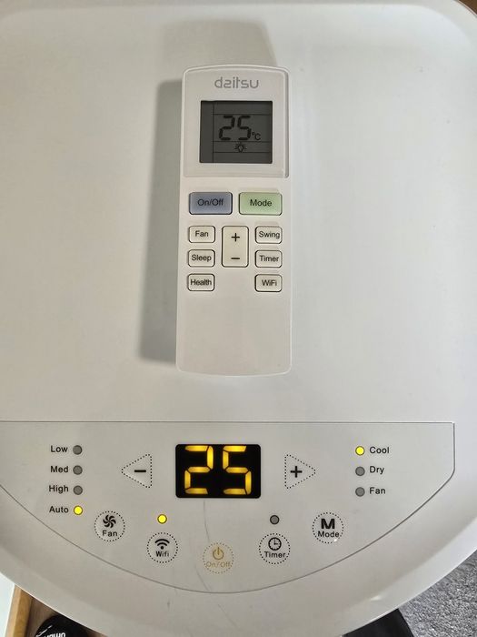 Ar Condicionado Portátil DAITSU APD 09X 9000 BTU
