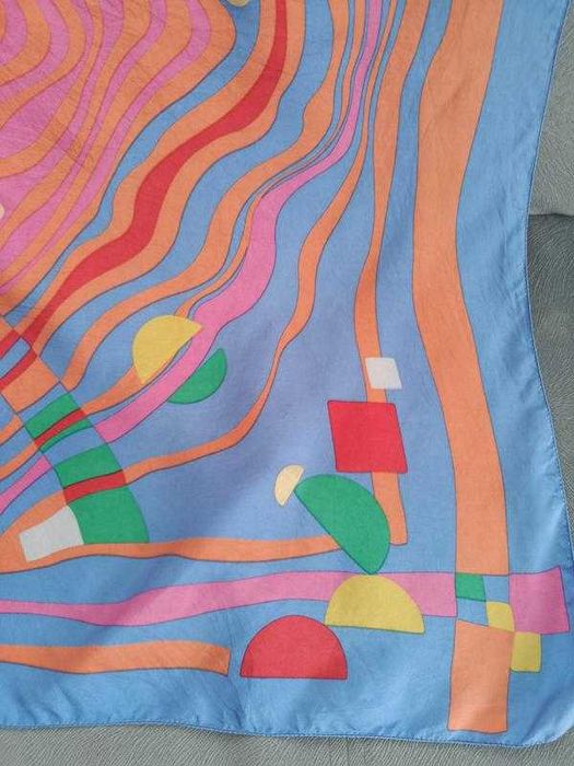 Вінтажний шовковий платок з абстрактним принтом у стилі Emilio Pucci