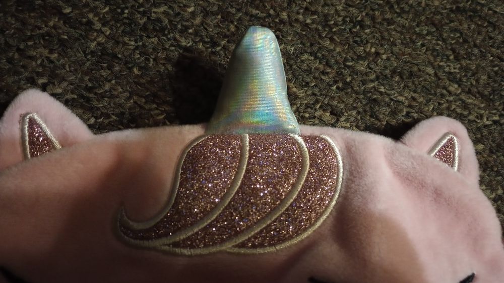 Sprzedam opaskę do spania Unicorn
