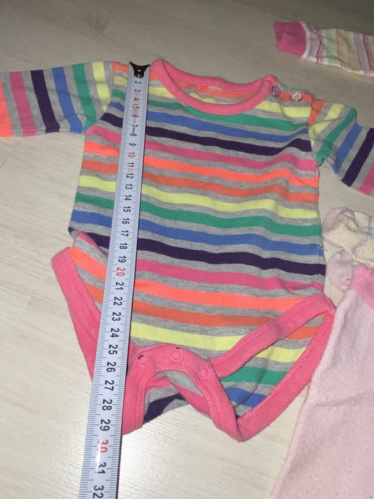 Zestaw body rajstopy skarpetki kaftanik 62