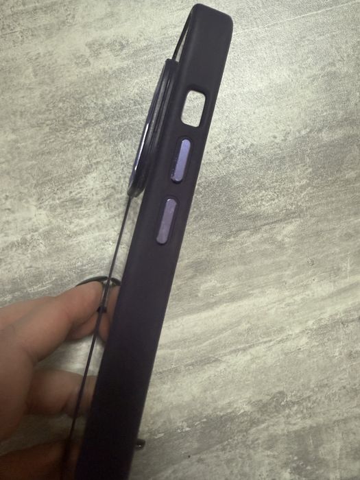 Чехол на iPhone 14 pro, новый