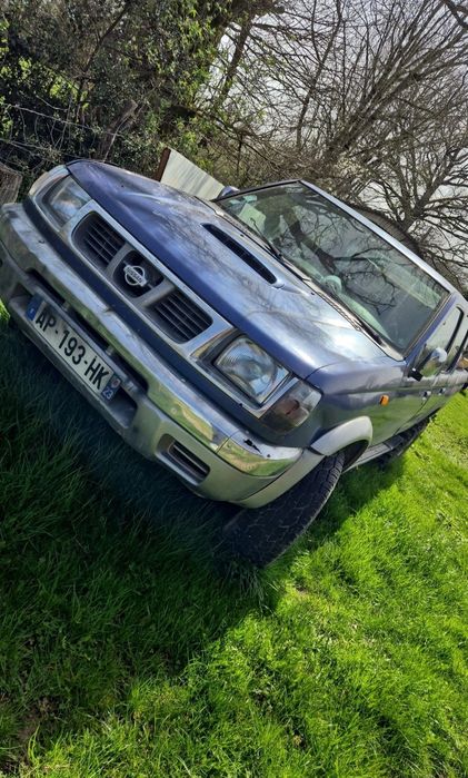 Capô Nissan Navara D22 2.5 TD peças