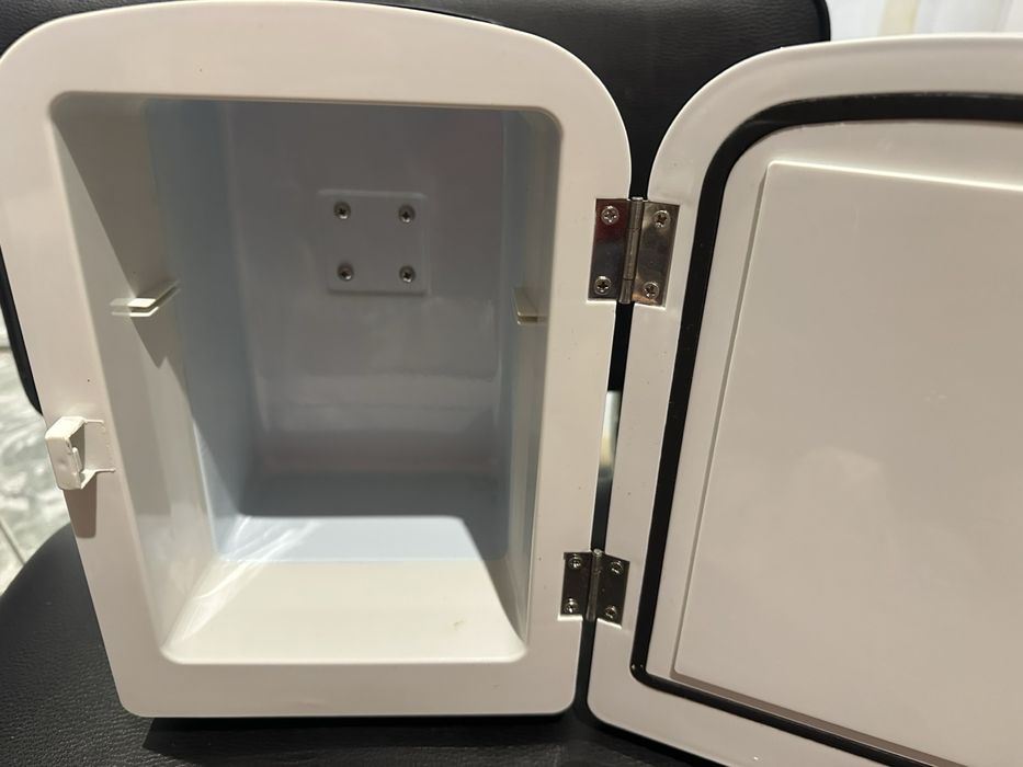 Холодильник Cristal дорожный маленький мобильный